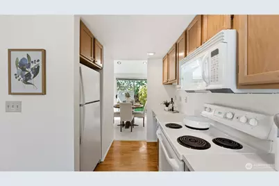 6614 113th Place SE, Bellevue, WA 98006 - Photo 17