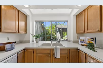 6614 113th Place SE, Bellevue, WA 98006 - Photo 13