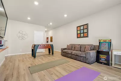 216 178th Street SE, Bothell, WA 98012 - Photo 35