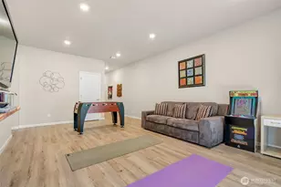 216 178th St SE, Bothell, WA 98012 - Photo 35