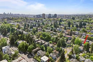 2010 NE 54th St, Seattle, WA 98105 - Photo 39