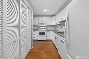 4409 216th St SW, Mountlake Terrace, WA 98043 - Photo 9