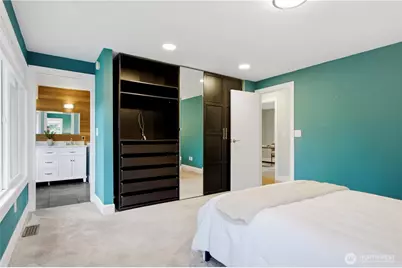 15237 SE 48th Drive, Bellevue, WA 98006 - Photo 13