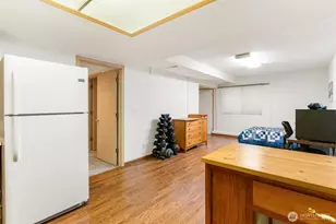 22934 SE 37th St, Sammamish, WA 98075 - Photo 21