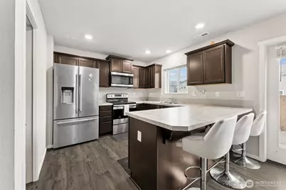 18711 108th Avenue E, Puyallup, WA 98374 - Photo 9