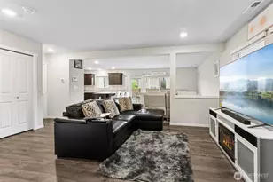 18711 108th Ave E, Puyallup, WA 98374 - Photo 5