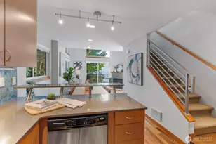 1722 California Ave SW, Seattle, WA 98116 - Photo 11