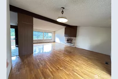11718 5th Avenue NE, Seattle, WA 98125 - Photo 15