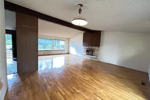11718 5th Ave NE, Seattle, WA 98125 - Photo 15