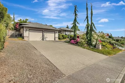 7307 76th Dr Drive NE, Marysville, WA 98270 - Photo 3
