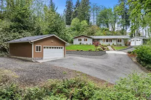 1108 Olney Ave E, Port Orchard, WA 98366 - Photo 1