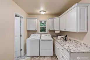 1108 Olney Ave E, Port Orchard, WA 98366 - Photo 31