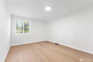 7003 44th Ave E, Tacoma, WA 98443 - Photo 17