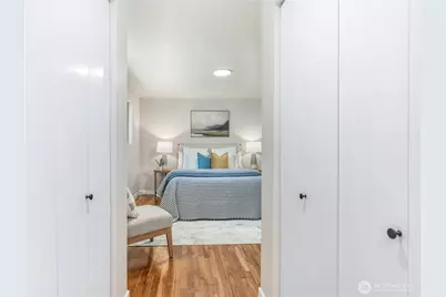 1035 147th Avenue SE, Bellevue, WA 98007 - Photo 19