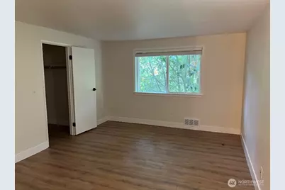 14309 NE 7th Place #2, Bellevue, WA 98007 - Photo 11