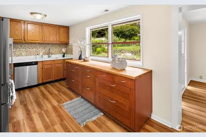 16511 22nd Avenue NE, Shoreline, WA 98155 - Photo 9