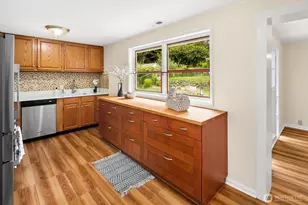 16511 22nd Ave NE, Shoreline, WA 98155 - Photo 9