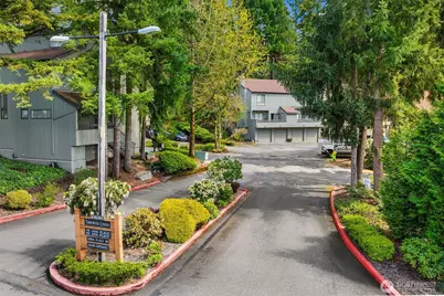 3506 108th Place NE #2, Bellevue, WA 98004 - Photo 25