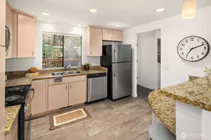 3506 108th Pl NE, Bellevue, WA 98004 - Photo 11