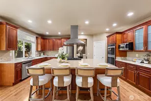 20514 NE 23th Ct, Sammamish, WA 98074 - Photo 9