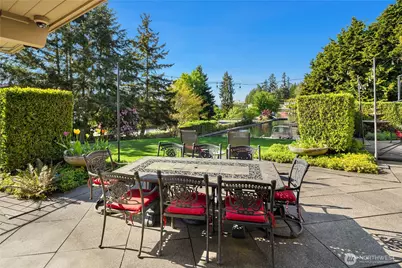 3111 Hunts Point Circle, Hunts Point, WA 98004 - Photo 11