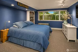 3111 Hunts Point Cir, Hunts Point, WA 98004 - Photo 33