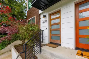 4221 Evanston Ave N, Seattle, WA 98103 - Photo 3