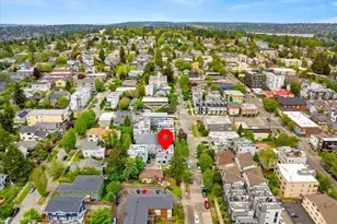 4221 Evanston Ave N, Seattle, WA 98103 - Photo 39