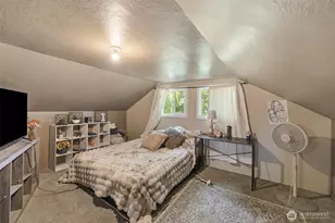 905 W 11th St, Port Angeles, WA 98363 - Photo 11