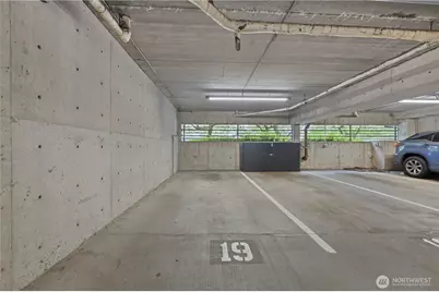 2115 Westlake Avenue N #402, Seattle, WA 98109 - Photo 25