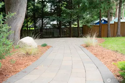 22039 NE 15th Street, Sammamish, WA 98074 - Photo 29