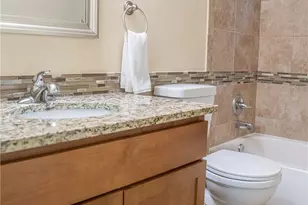 22039 NE 15th St, Sammamish, WA 98074 - Photo 21