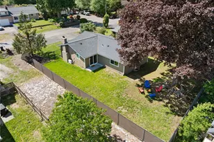 605 E 91st St, Tacoma, WA 98445 - Photo 27