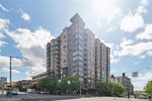 2721 1st Ave, Seattle, WA 98121 - Photo 1