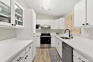 206 W Marilyn Ave, Everett, WA 98204 - Photo 7
