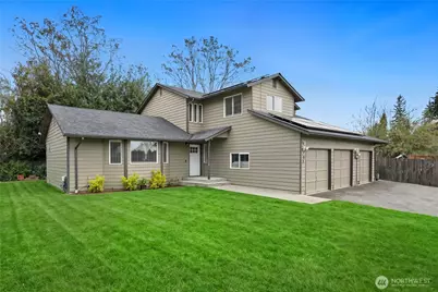 206 W Marilyn Avenue, Everett, WA 98204 - Photo 1