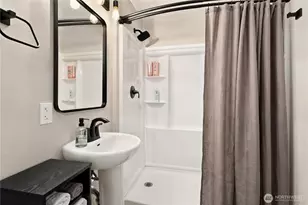206 W Marilyn Ave, Everett, WA 98204 - Photo 15