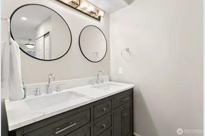 206 W Marilyn Avenue, Everett, WA 98204 - Photo 21