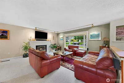 4930 72nd Drive NE, Marysville, WA 98270 - Photo 5