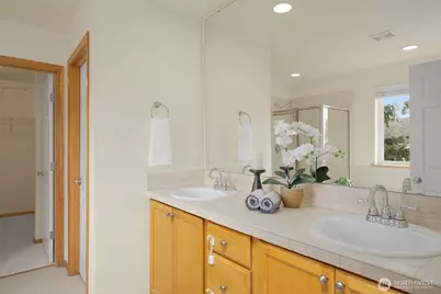 12955 NE 204th Place, Woodinville, WA 98072 - Photo 29