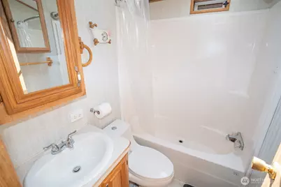 51 N Tebo Place, Hoodsport, WA 98548 - Photo 11
