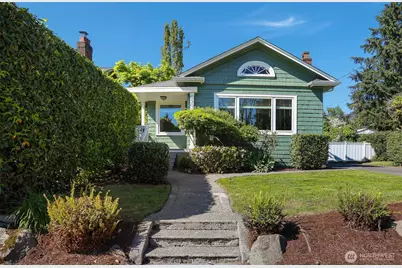 530 N 83rd Street, Seattle, WA 98103 - Photo 1