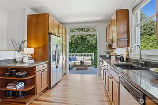 530 N 83rd St, Seattle, WA 98103 - Photo 15