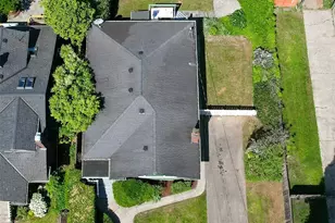 530 N 83rd St, Seattle, WA 98103 - Photo 35