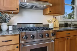 530 N 83rd St, Seattle, WA 98103 - Photo 17