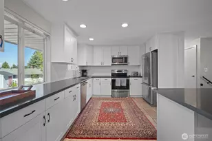 913 92nd St SE, Everett, WA 98208 - Photo 11