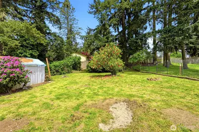 5705 238th Street SW, Mountlake Terrace, WA 98043 - Photo 25