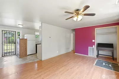 5705 238th Street SW, Mountlake Terrace, WA 98043 - Photo 9
