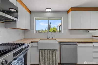 471 SE Glencoe Street, Oak Harbor, WA 98277 - Photo 13