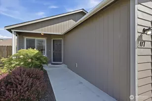 117 Island Loop Rd, Rock Island, WA 98850 - Photo 3
